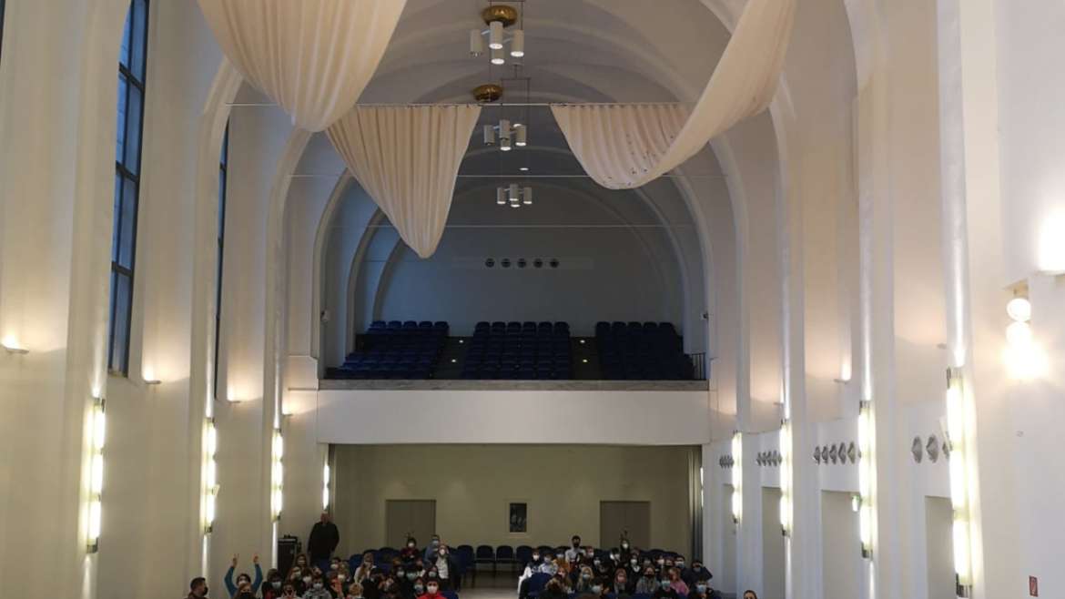 Regen, Donner, Blitzschlag: Der Jahrgang 7 hört – die Deutsche Kammerakademie spielt – ,,Die Vier Jahreszeiten von Vivaldi“