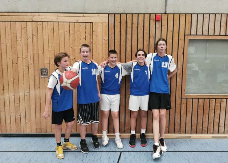 ,,Sie waren schnell, wir spielten eine gute Verteidigung” – Kreismeisterschaften der Schulen im Basketball