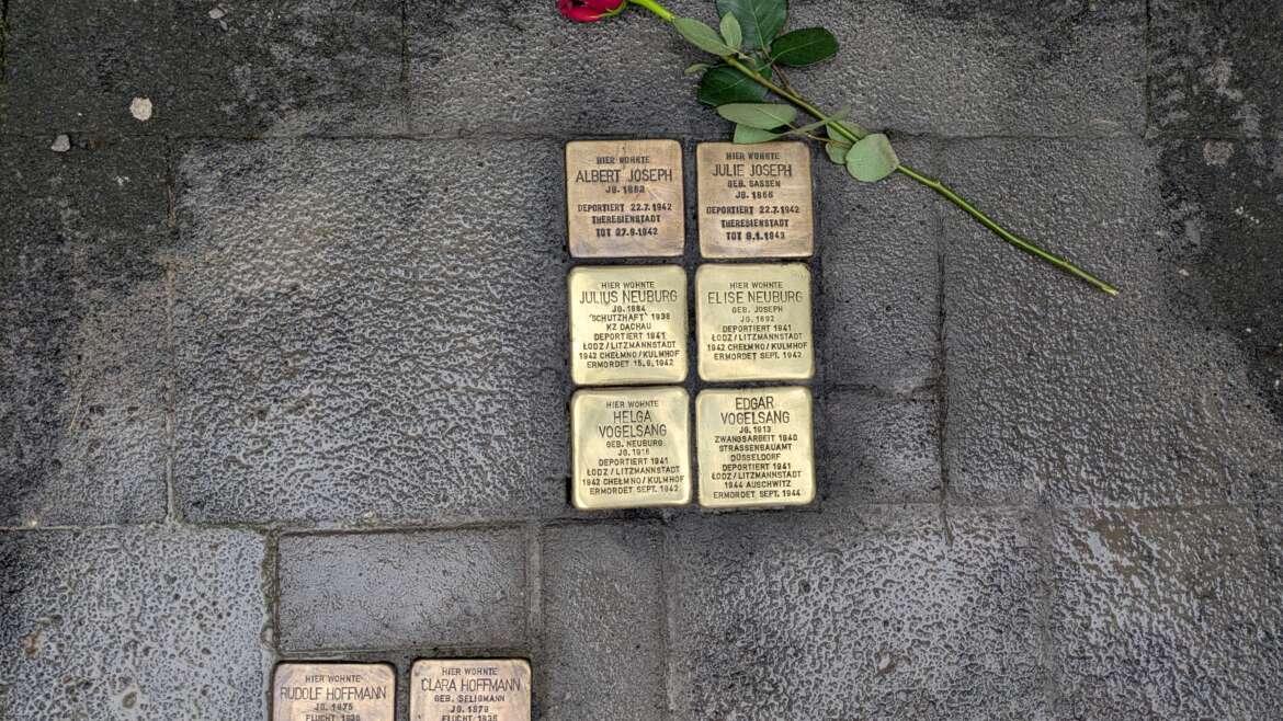 Verlegte Stolpersteine – ein KunstDenkmal und Projekt von Gunter Demnig