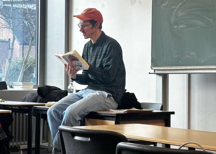 Die Poesiepause: Künstler*innen des Wortes stören den Unterricht!