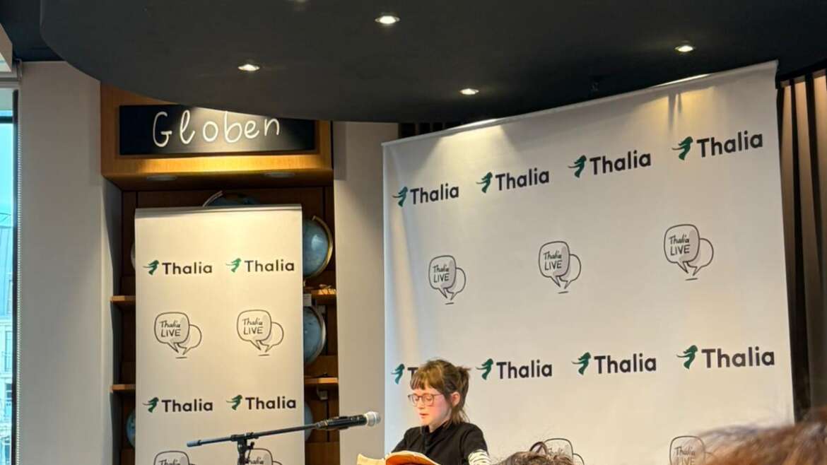 Vorlesewettbewerbs in Düsseldorf: Paula gewinnt den Bezirksentscheid