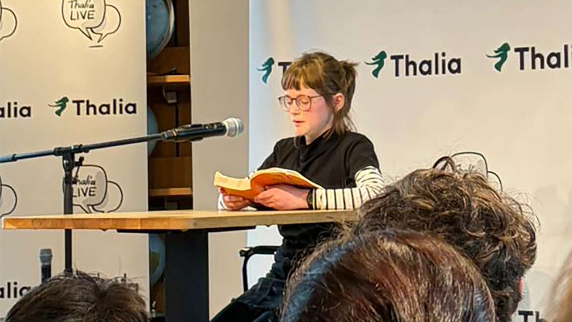 Vorlesewettbewerbs in Düsseldorf: Paula gewinnt den Bezirksentscheid