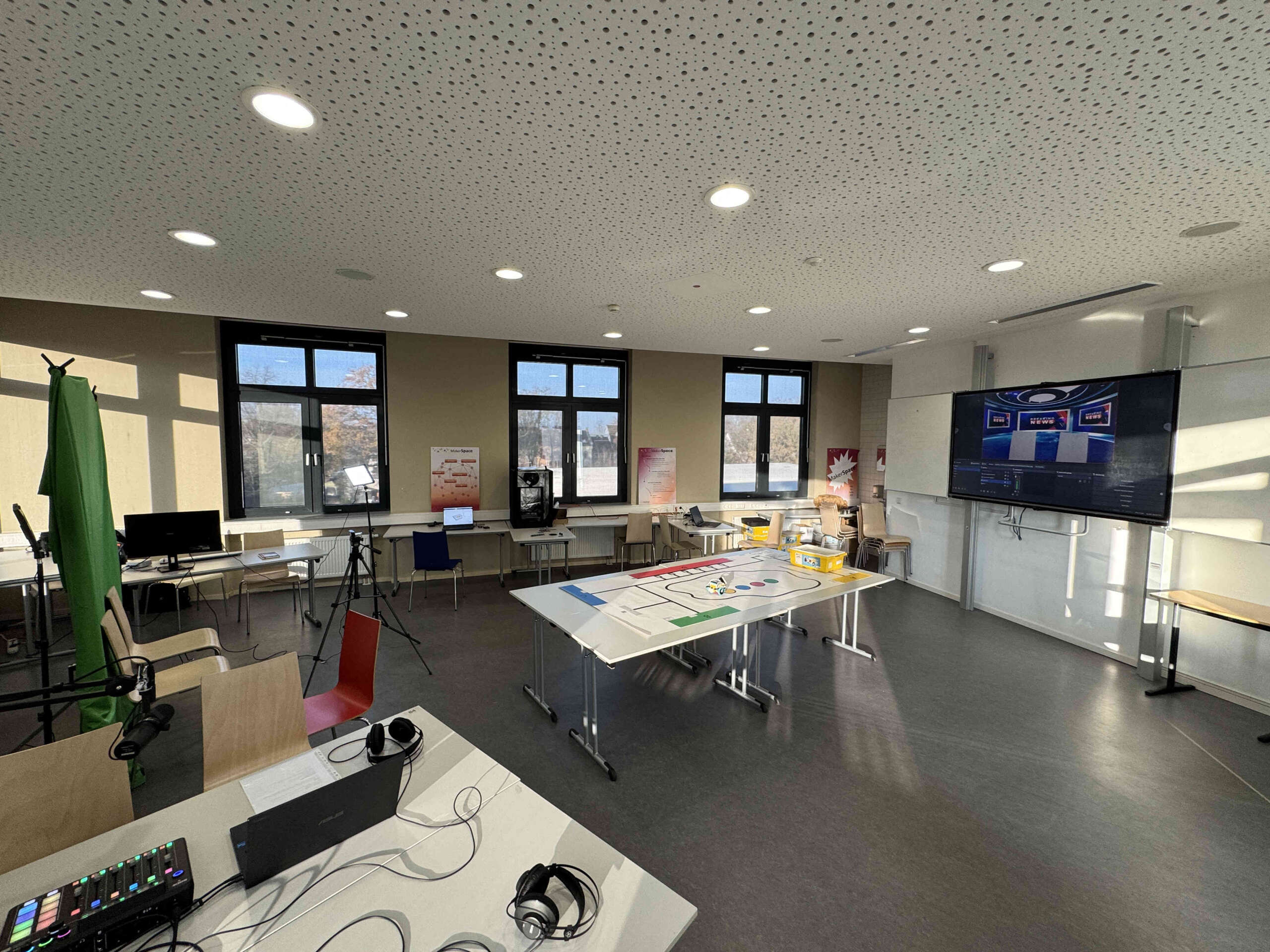 makerspace_hp_03